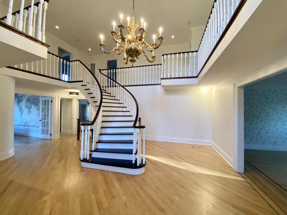 5000+ Sqft Cottage Near Toronto Bolton Eksteriør billede